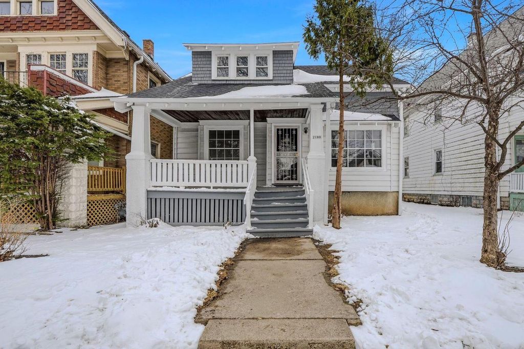 2180 N 51st STREET, Milwaukee, WI 53208