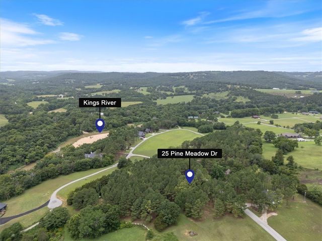 25 Pine Meadow Drive, Berryville, AR 72616