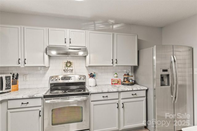 805 River Trail Road, Lowell, NC 28098