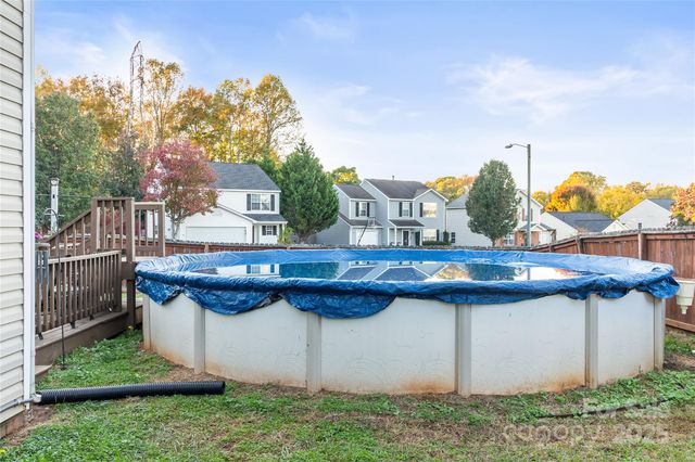 805 River Trail Road, Lowell, NC 28098