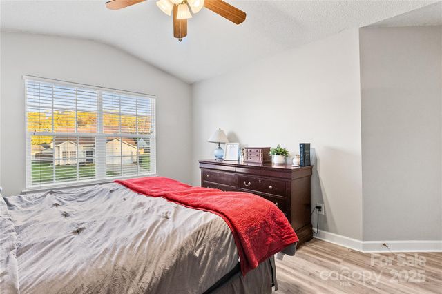 805 River Trail Road, Lowell, NC 28098