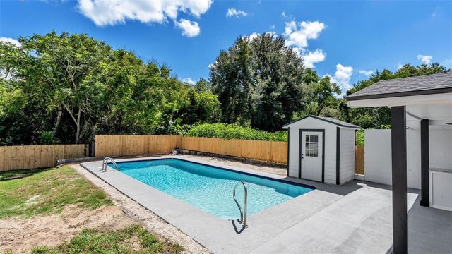822 17TH TERRACE NE, Winter Haven, FL 33881