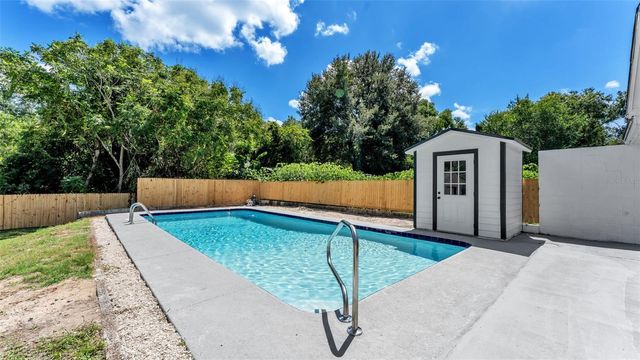 822 17TH TERRACE NE, Winter Haven, FL 33881