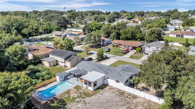 822 17TH TERRACE NE, Winter Haven, FL 33881