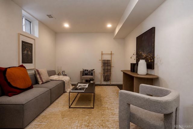 1521 Meade Street, Denver, CO 80204