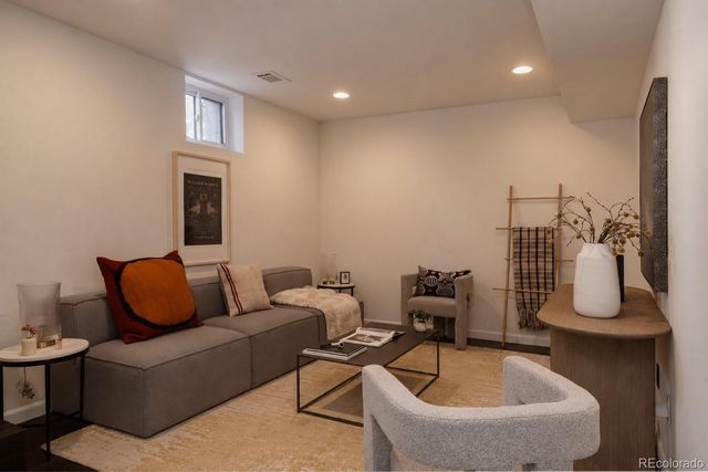 1521 Meade Street, Denver, CO 80204