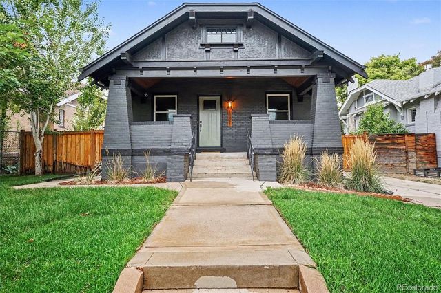 1521 Meade Street, Denver, CO 80204