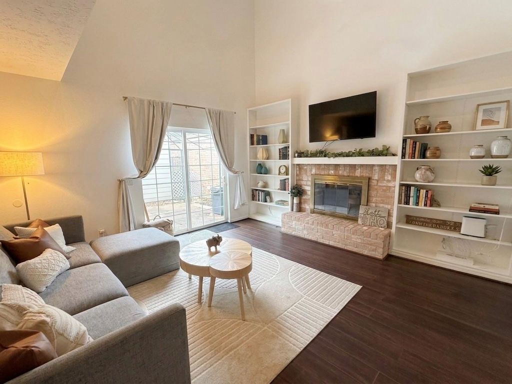 10916 Francoise Boulevard, Houston, TX 77042