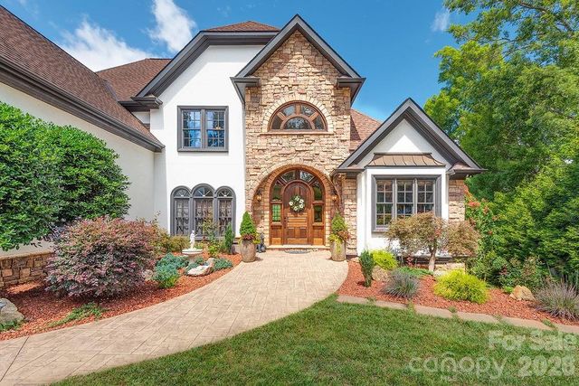 76 Bradford Vistas Drive, Fletcher, NC 28732