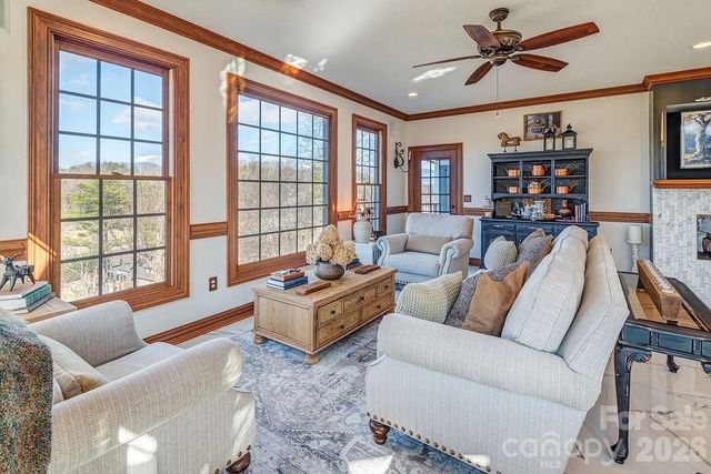 76 Bradford Vistas Drive, Fletcher, NC 28732