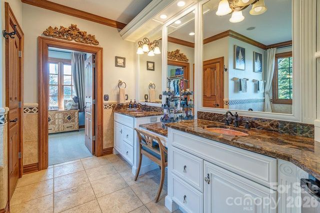 76 Bradford Vistas Drive, Fletcher, NC 28732