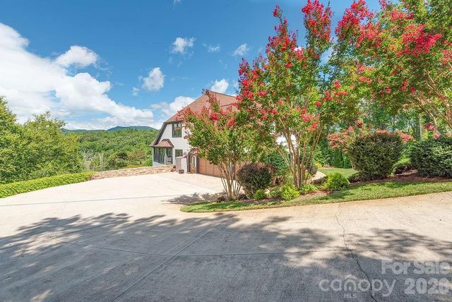 76 Bradford Vistas Drive, Fletcher, NC 28732