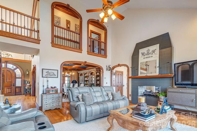 76 Bradford Vistas Drive, Fletcher, NC 28732