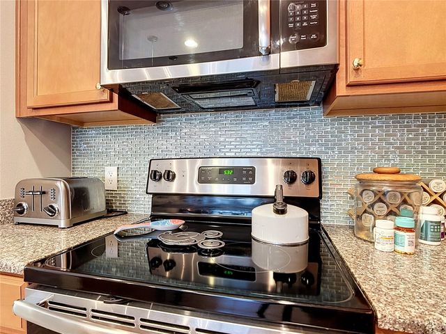 700 SHADY CANYON WAY, Poinciana, FL 34758