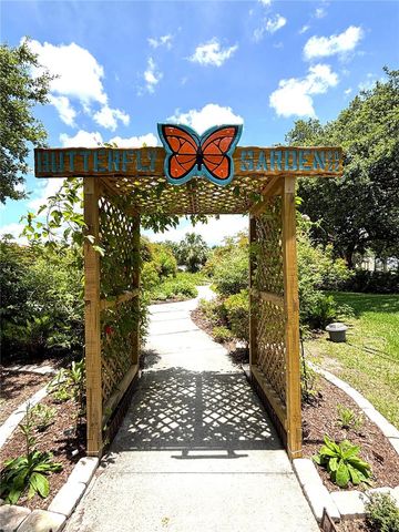 700 SHADY CANYON WAY, Poinciana, FL 34758