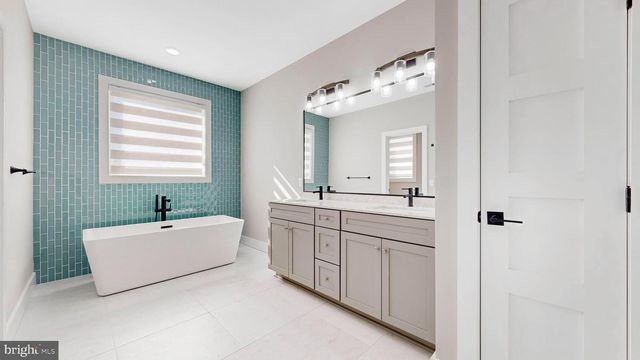 35162 BATTLEMIXER DR, Lewes, DE 19958