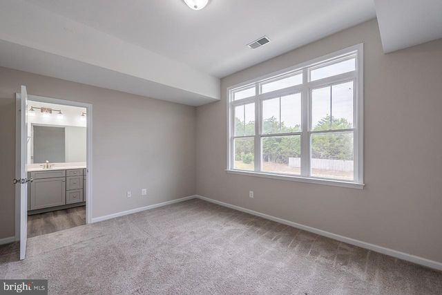 102 CORALYROSE CT, Winchester, VA 22602