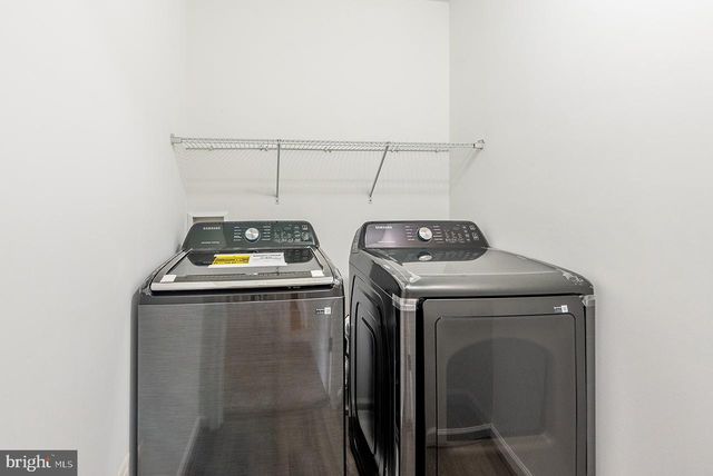 102 CORALYROSE CT, Winchester, VA 22602