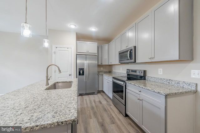 102 CORALYROSE CT, Winchester, VA 22602