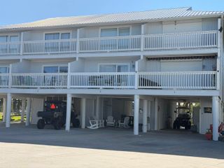 411 Admiral Craik Dr #3, Grand Isle, LA 70358