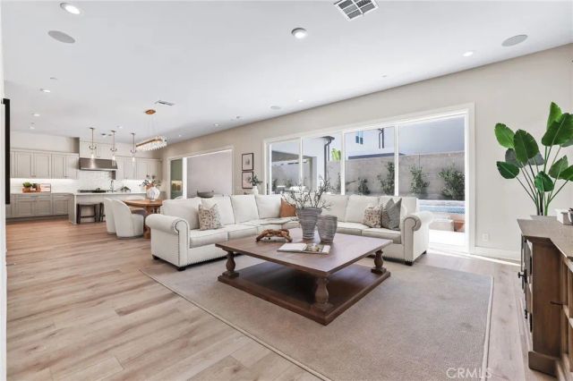 261 Huckleberry, Lake Forest, CA 92630