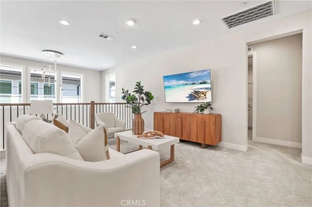 261 Huckleberry, Lake Forest, CA 92630