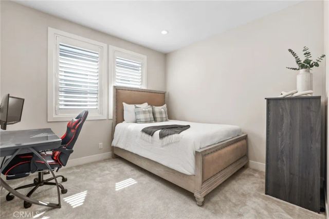 261 Huckleberry, Lake Forest, CA 92630