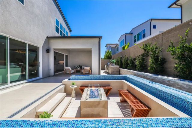 261 Huckleberry, Lake Forest, CA 92630