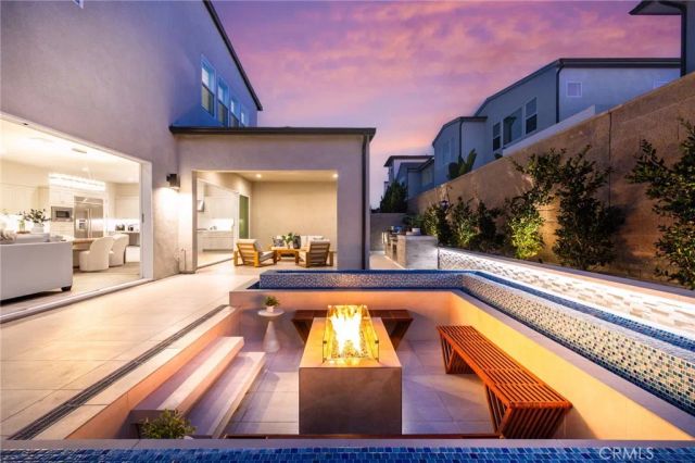 261 Huckleberry, Lake Forest, CA 92630