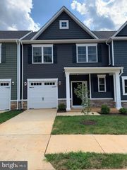 5606 FINLEY ROSE CT, Fredericksburg, VA 22407