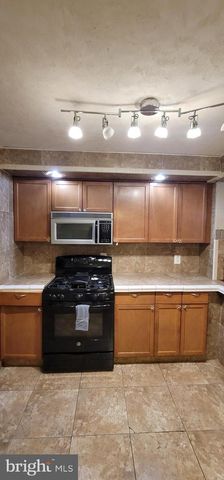 1431 N 12TH ST, Philadelphia, PA 19122