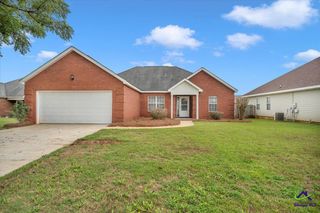 115 Oldfield Court, Centerville, GA 31028