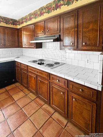 11414 Sandman, San Antonio, TX 78216