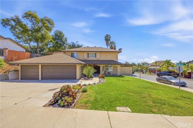 815 Sheridan, Escondido, CA 92026