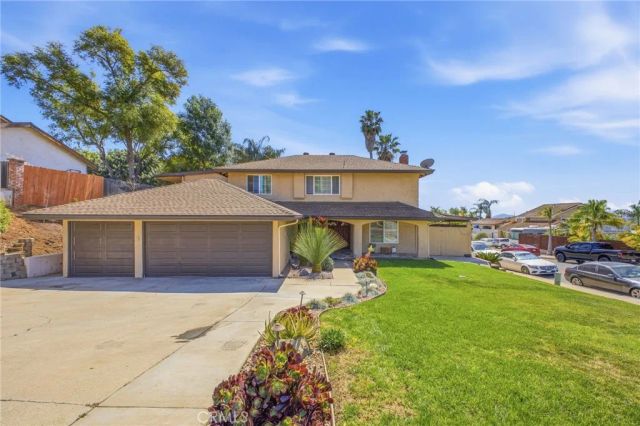 815 Sheridan, Escondido, CA 92026