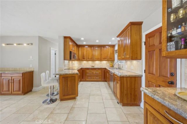 815 Sheridan, Escondido, CA 92026