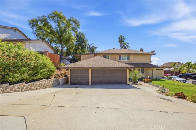 815 Sheridan, Escondido, CA 92026