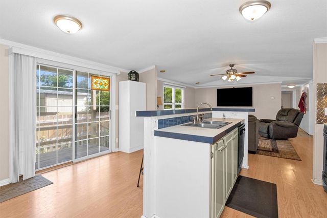 214 Rebecca Lane, Willis, TX 77378
