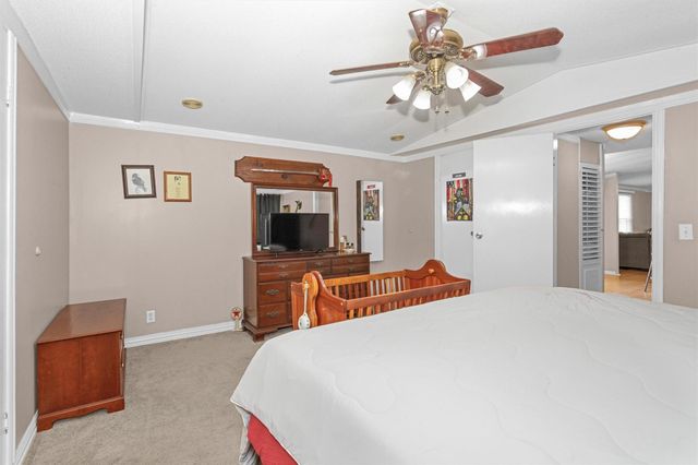 214 Rebecca Lane, Willis, TX 77378