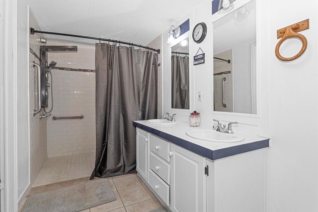 214 Rebecca Lane, Willis, TX 77378