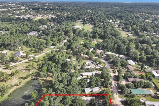 214 Rebecca Lane, Willis, TX 77378
