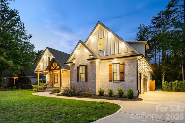 4255 Crepe Ridge Drive, Denver, NC 28037
