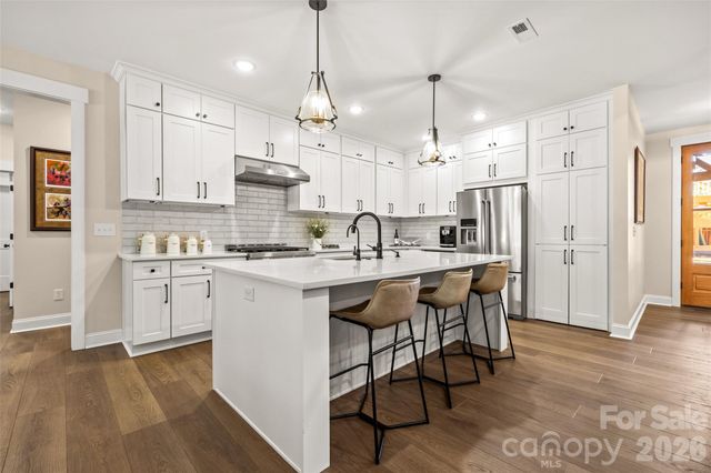 4255 Crepe Ridge Drive, Denver, NC 28037