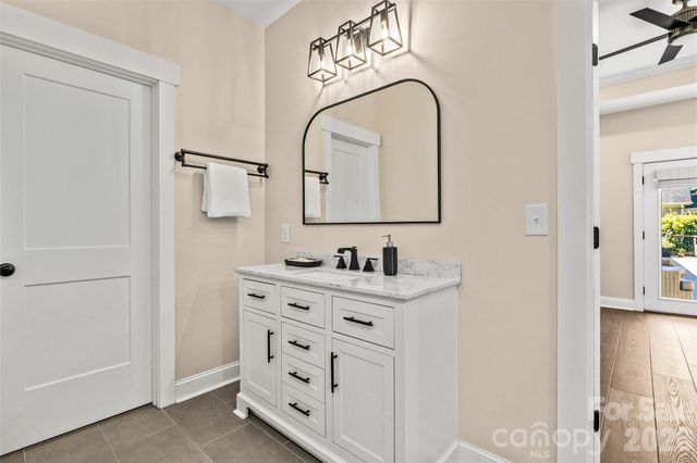 4255 Crepe Ridge Drive, Denver, NC 28037