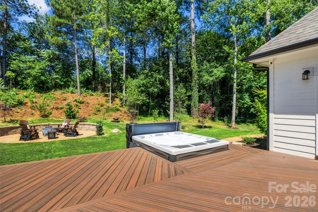 4255 Crepe Ridge Drive, Denver, NC 28037