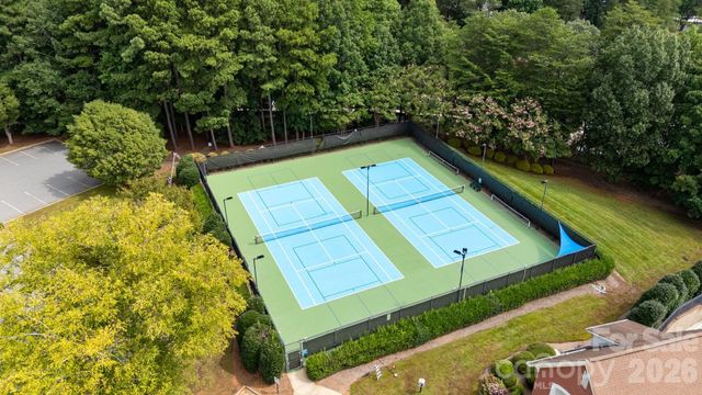 4255 Crepe Ridge Drive, Denver, NC 28037