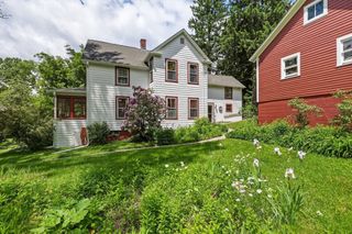 43 Garage Rd, Sunderland, MA 01375