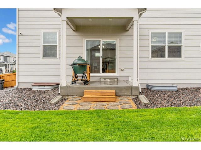 14630 Guernsey Dr, Mead, CO 80542