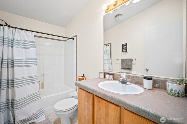 4230 Cody Road, Blaine, WA 98230