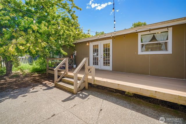 4230 Cody Road, Blaine, WA 98230
